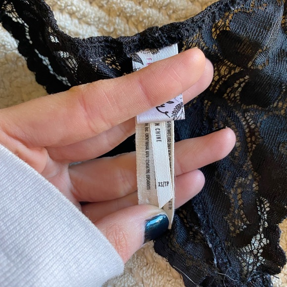 🔲 FREE PEOPLE LACE BANDEAUS - Picture 4 of 6